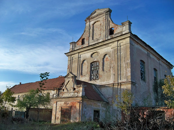 Костел св. Арх. Михаїла у Раві Руській